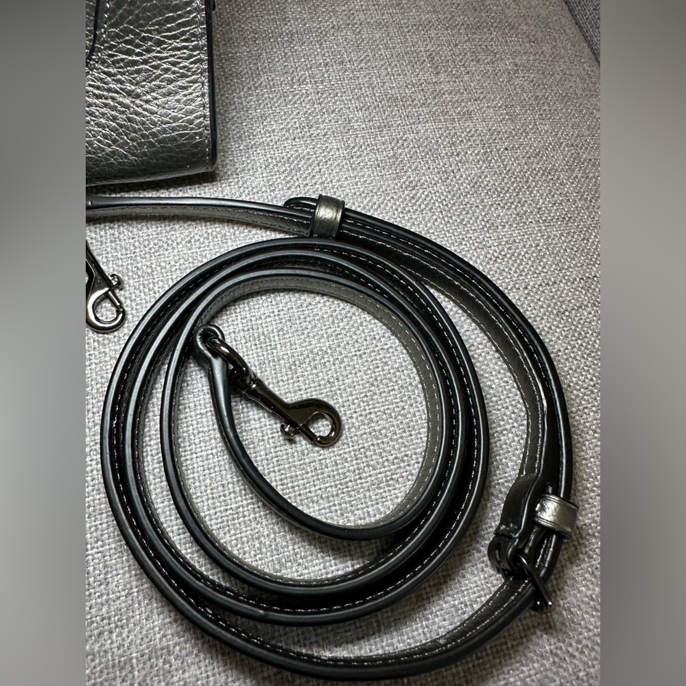 Coach Grey Leather Satchel with Matching Wristlet - Picture 3 of 13